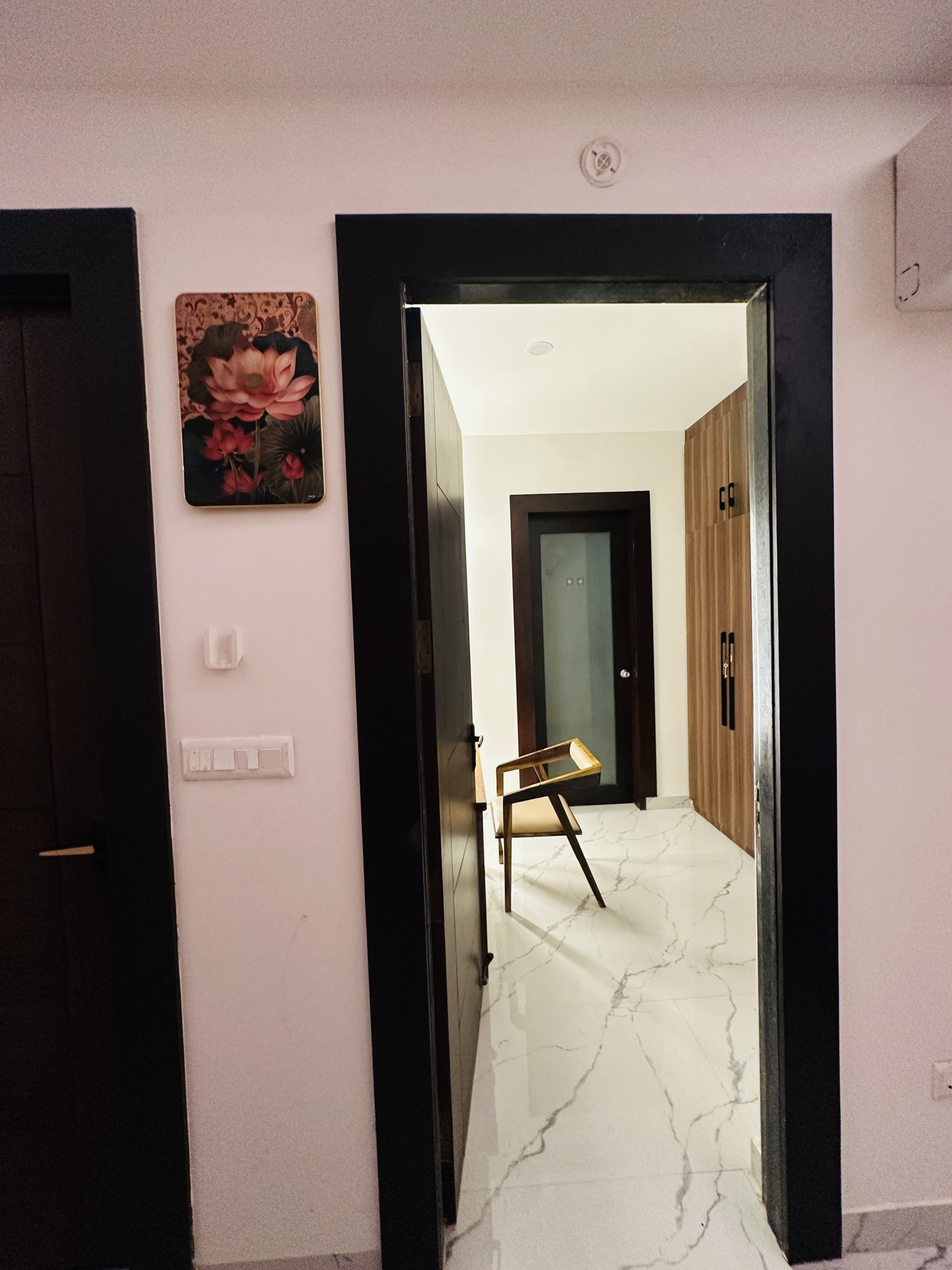 Begum Suite – Suite Entry Corridor