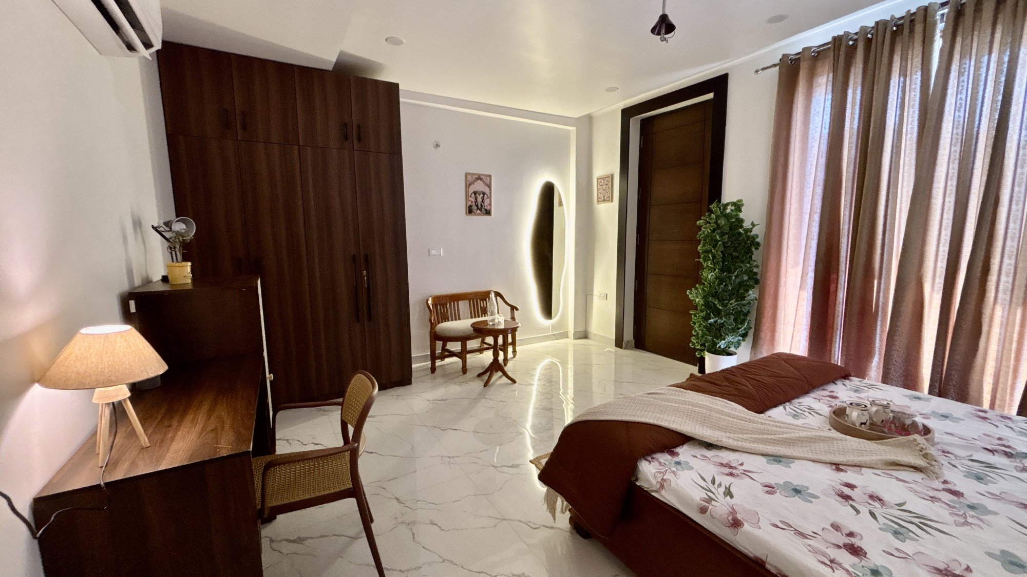 Tahzeeb Suite – Full Bedroom Layout with Wardrobe & Seating